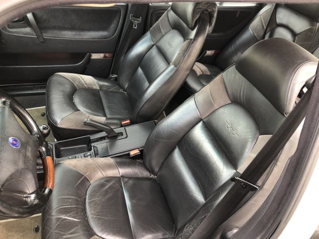 831836-29 SAAB 9000 CSE 2.3T Anniversary Model 1997