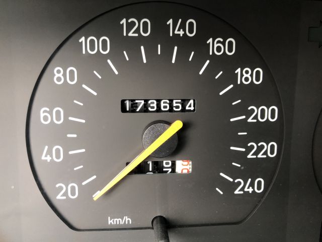 831836-31 SAAB 9000 CSE 2.3T Anniversary Model 1997