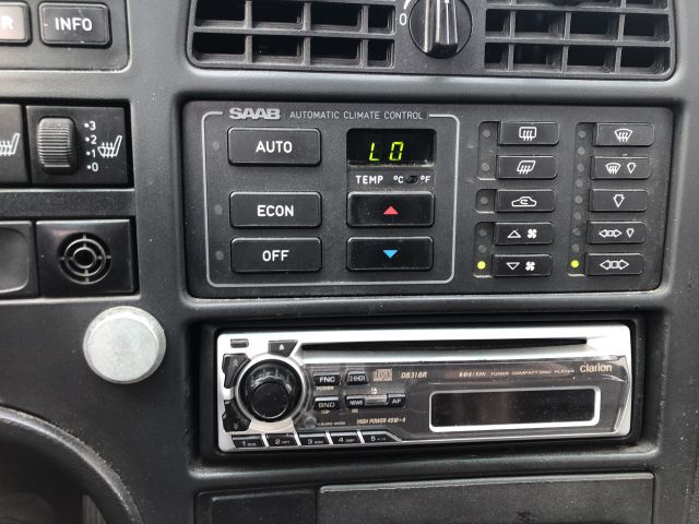 831836-32 SAAB 9000 CSE 2.3T Anniversary Model 1997