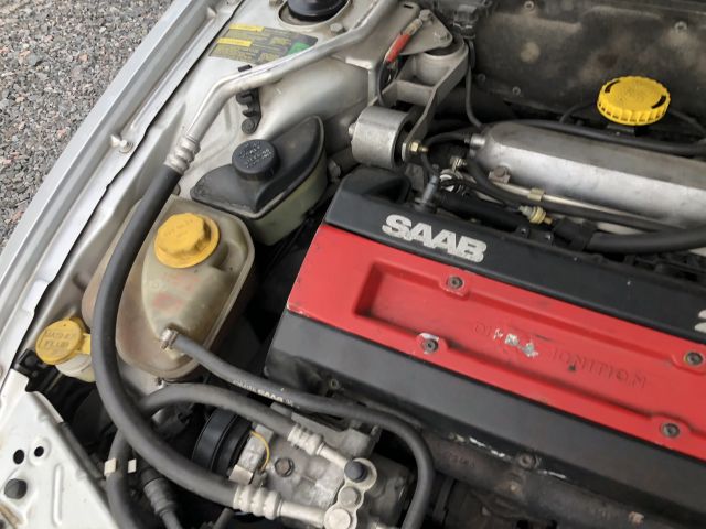 831836-38 SAAB 9000 CSE 2.3T Anniversary Model 1997