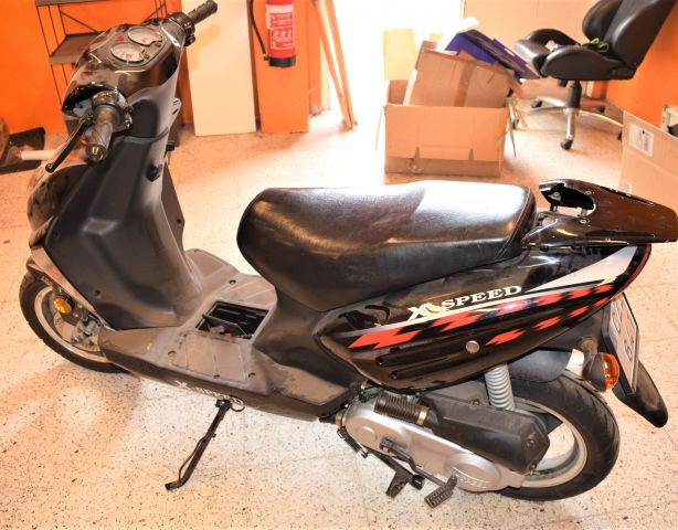 682809-1 Moped Sonic Yh50qt 2008