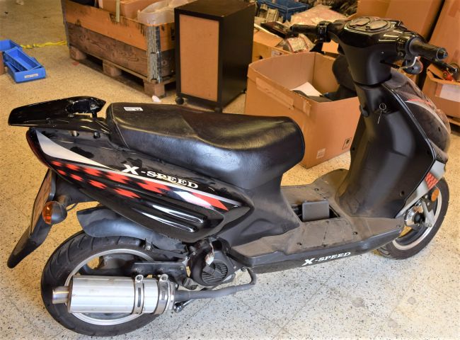 682809-3 Moped Sonic Yh50qt 2008