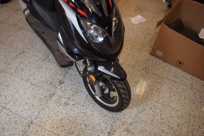 682809-7 Moped Sonic Yh50qt 2008