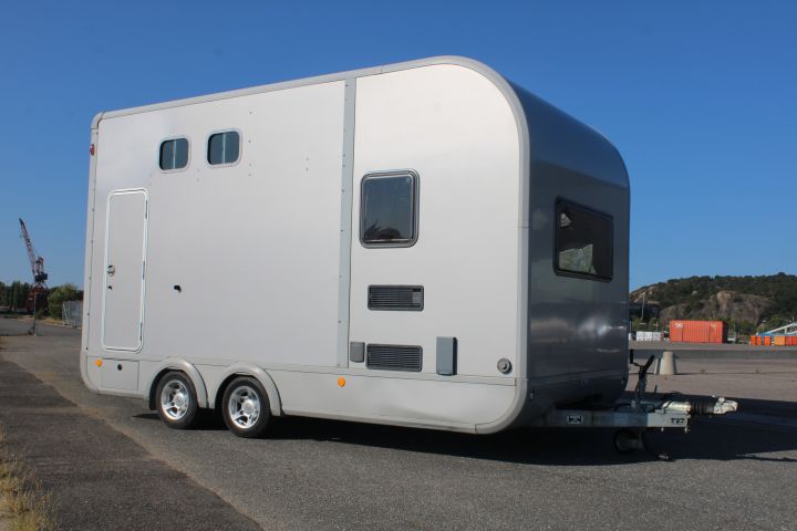 831849-6 Horse transport IFOR Williams 2CB Eventa M, 2015