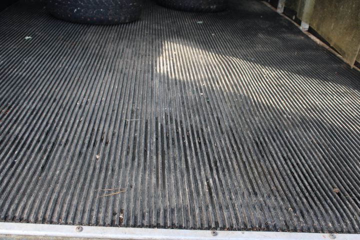 831849-31 Horse transport IFOR Williams 2CB Eventa M, 2015