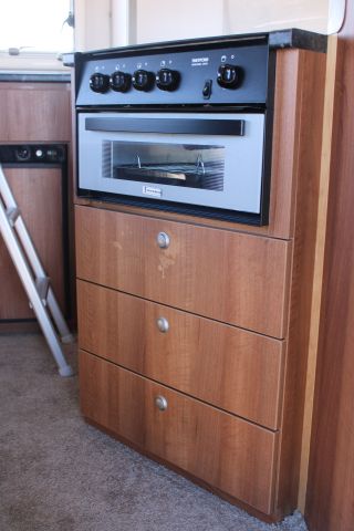 831849-61 Horse transport IFOR Williams 2CB Eventa M, 2015