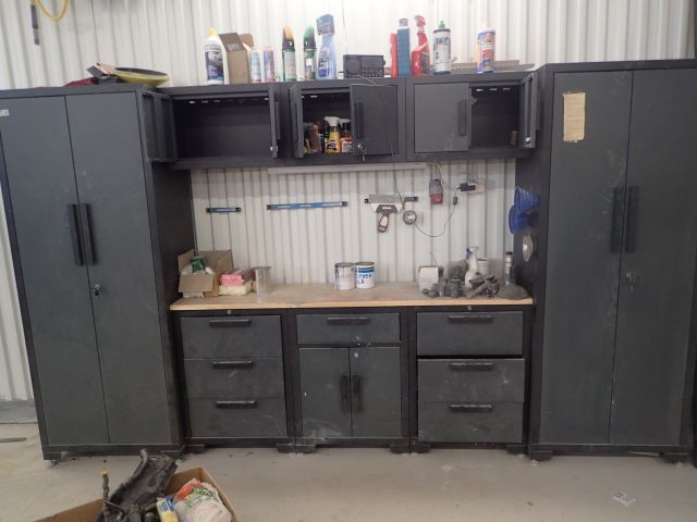 751858-3 Garageinredning