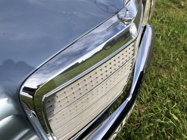 831837-9 Mercedes Benz 250 Coupe 1969