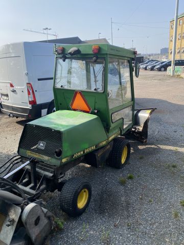 831973-7 Tool carrier John Deere F1145