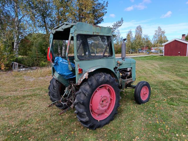 578555-5 Bolinder Munktell BM VICTOR 230 -56 BZM991