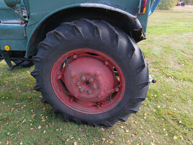 578555-9 Bolinder Munktell BM VICTOR 230 -56 BZM991