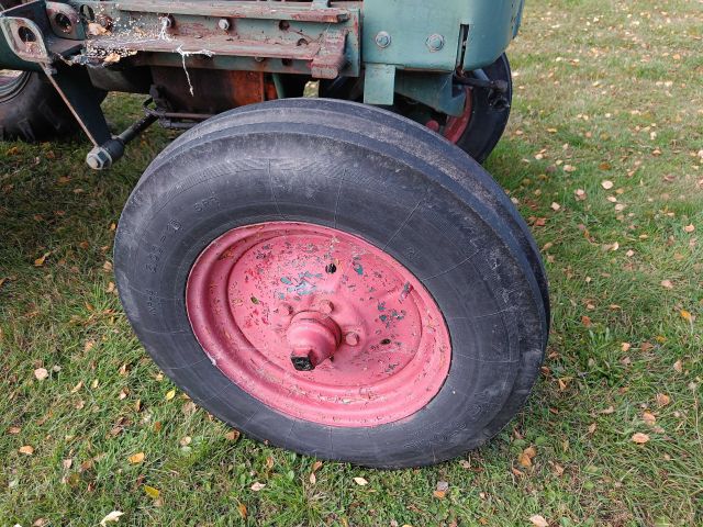 578555-13 Bolinder Munktell BM VICTOR 230 -56 BZM991