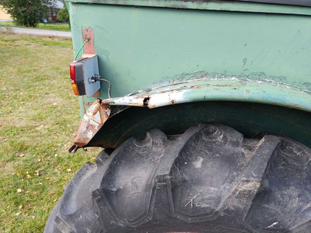 578555-18 Bolinder Munktell BM VICTOR 230 -56 BZM991