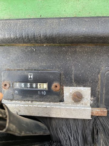 831973-30 Tool carrier John Deere F1145