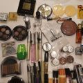 832248-15 Makeup & Cosmetics large batch approx: 17,500 products