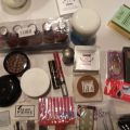 832248-22 Makeup & Cosmetics large batch approx: 17,500 products