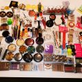 832248-26 Makeup & Cosmetics large batch approx: 17,500 products