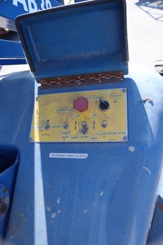 832532-8 Bomlift UpRight AB38