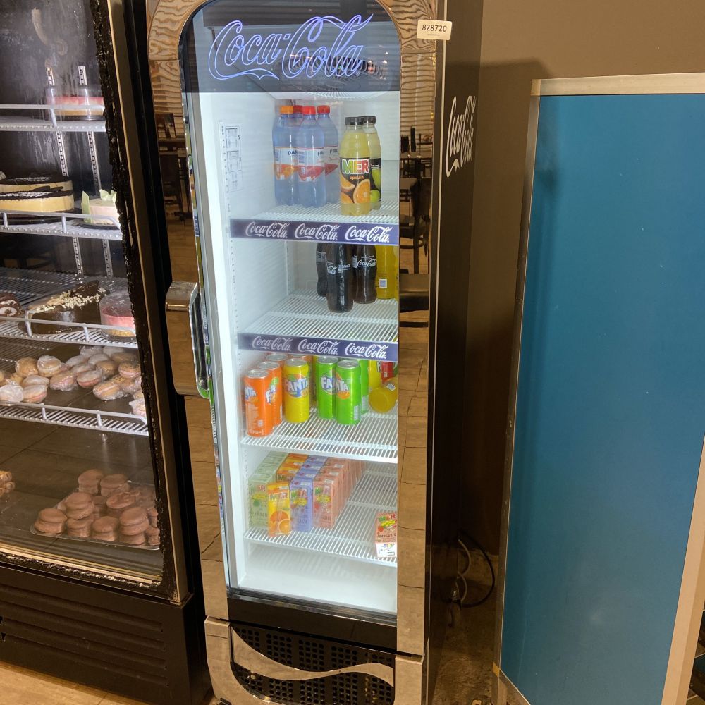 Coca-Cola fridge ICOOL 300 Platinum | PS Auction