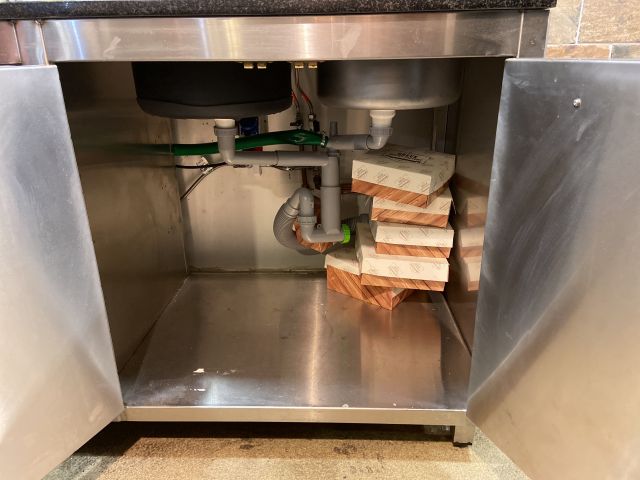 828727-5 Stainless steel barista bench