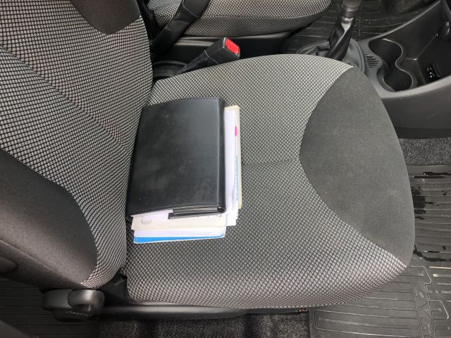 821762-17 Toyota Aygo 5-door 1.0 VVT-i Manual, 68hp, 2012