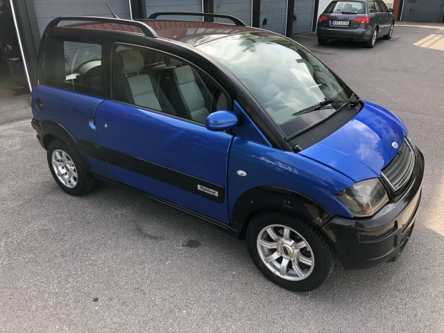 834336-4 Microcar MC2 -09