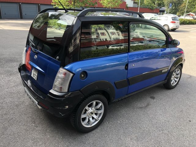 834336-6 Microcar MC2 -09