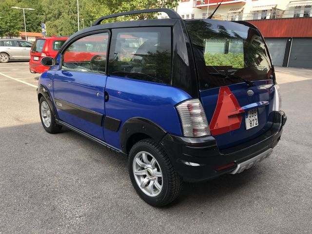 834336-3 Microcar MC2 -09