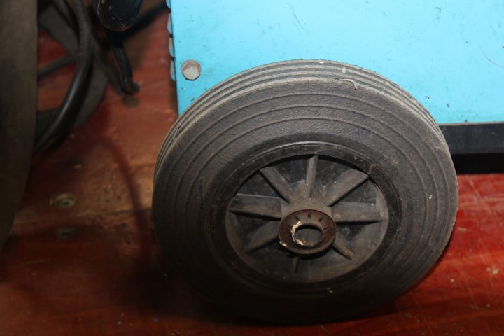 823609-8 Pneumatic Plasma Cutter NertaZip 520sr