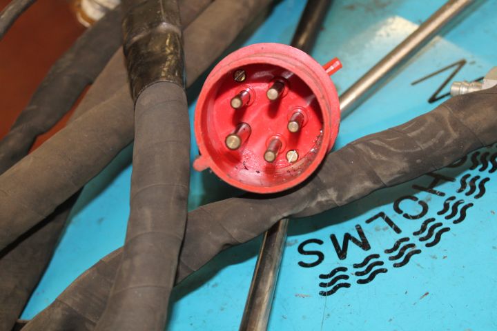 823609-11 Pneumatic Plasma Cutter NertaZip 520sr