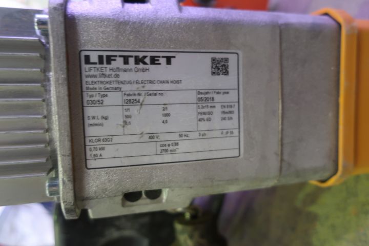 793950-13 Lifting beam with trestle, block trolley and hoists, Liftket / Jerneviken