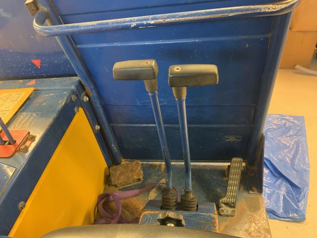 811866-30 Dumper Canycom S25A (984h) -08