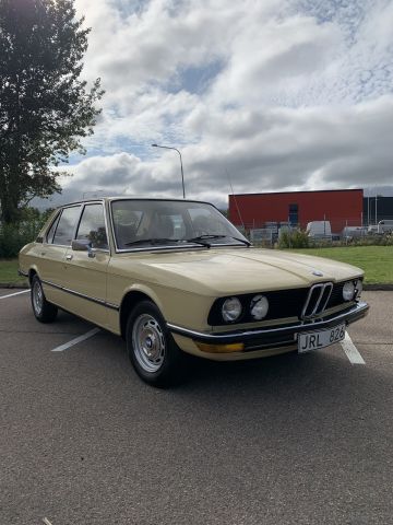 827539-2 BMW 518, 1977, 107 hp