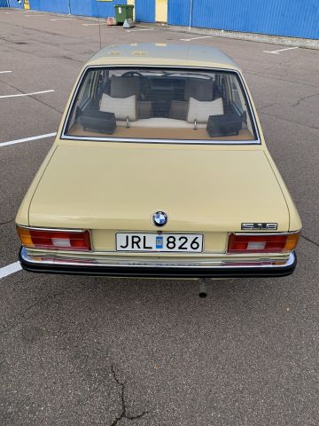 827539-5 BMW 518, 1977, 107 hp