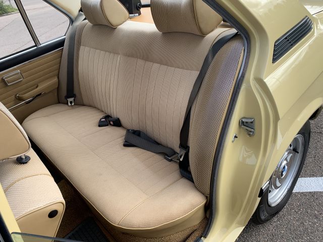 827539-17 BMW 518, 1977, 107 hp