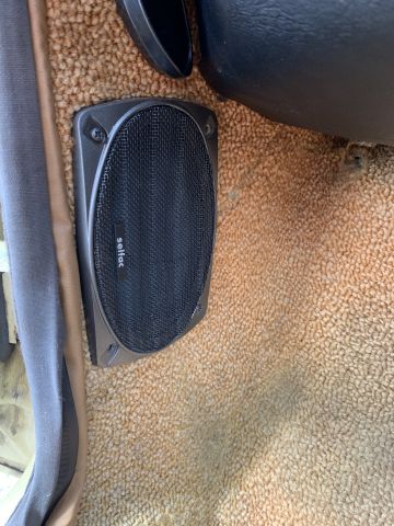 827539-19 BMW 518, 1977, 107 hp