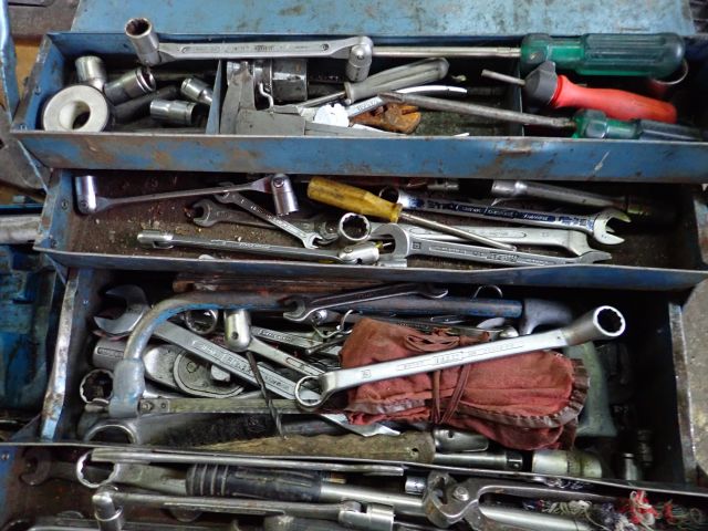 617774-12 Hand tools