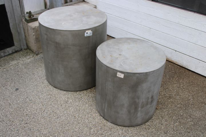 794419-1 Hand-cast concrete pedestals, 2 pcs
