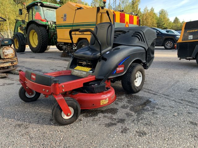 748036-3 Toro Riding Lawnmower TimeCutter ZD 420 97.1 hours