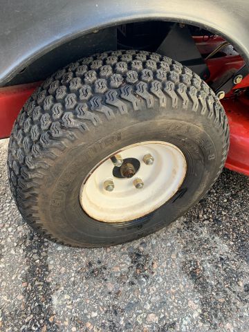 748036-27 Toro Riding Lawnmower TimeCutter ZD 420 97.1 hours