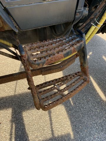 748043-29 Valtra 6350 Tractor 11154 H