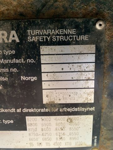 748043-61 Valtra 6350 Tractor 11154 H