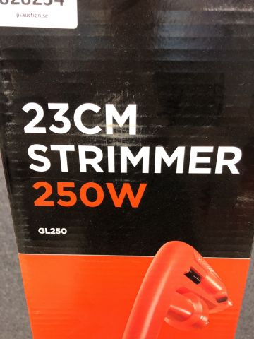 828234-3 Grass trimmer 23cm GL250-QS Black & Decker
