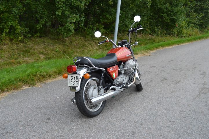 779225-5 Moto Guzzi V 850 T -1975