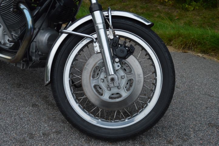 779225-9 Moto Guzzi V 850 T -1975