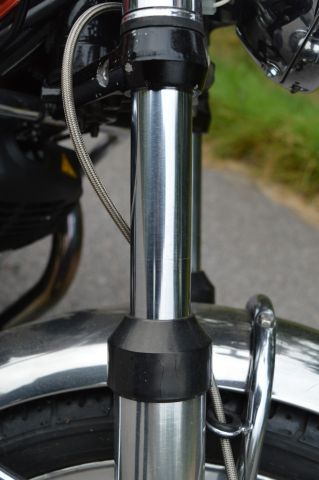 779225-20 Moto Guzzi V 850 T -1975