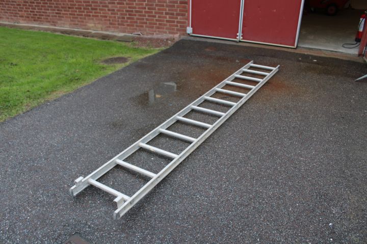 830059-1 Alustege L 360 cm W 40 cm 12 steg