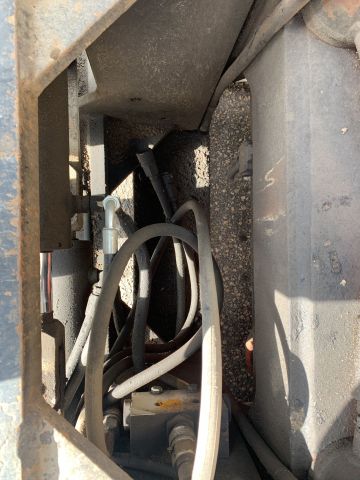 811892-27 Counterweight truck Kalmar 13.6-600 (7044h) -85