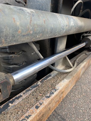 811892-33 Counterweight truck Kalmar 13.6-600 (7044h) -85