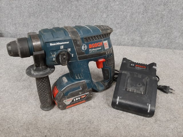 746978-1 Hammer drill - Bosch - GBH 18V-EC